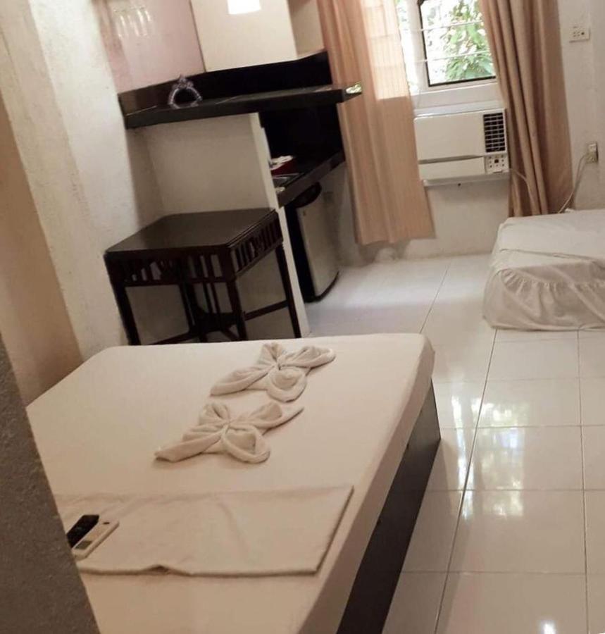 Ellen'S Resort Balabag  Екстер'єр фото